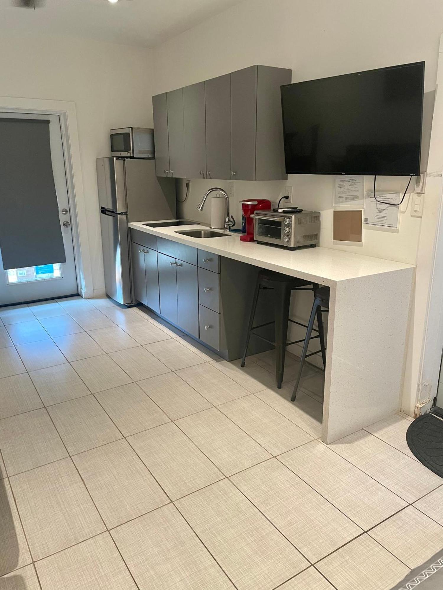 Modern Riverview Apartments フォート・ローダーデール エクステリア 写真